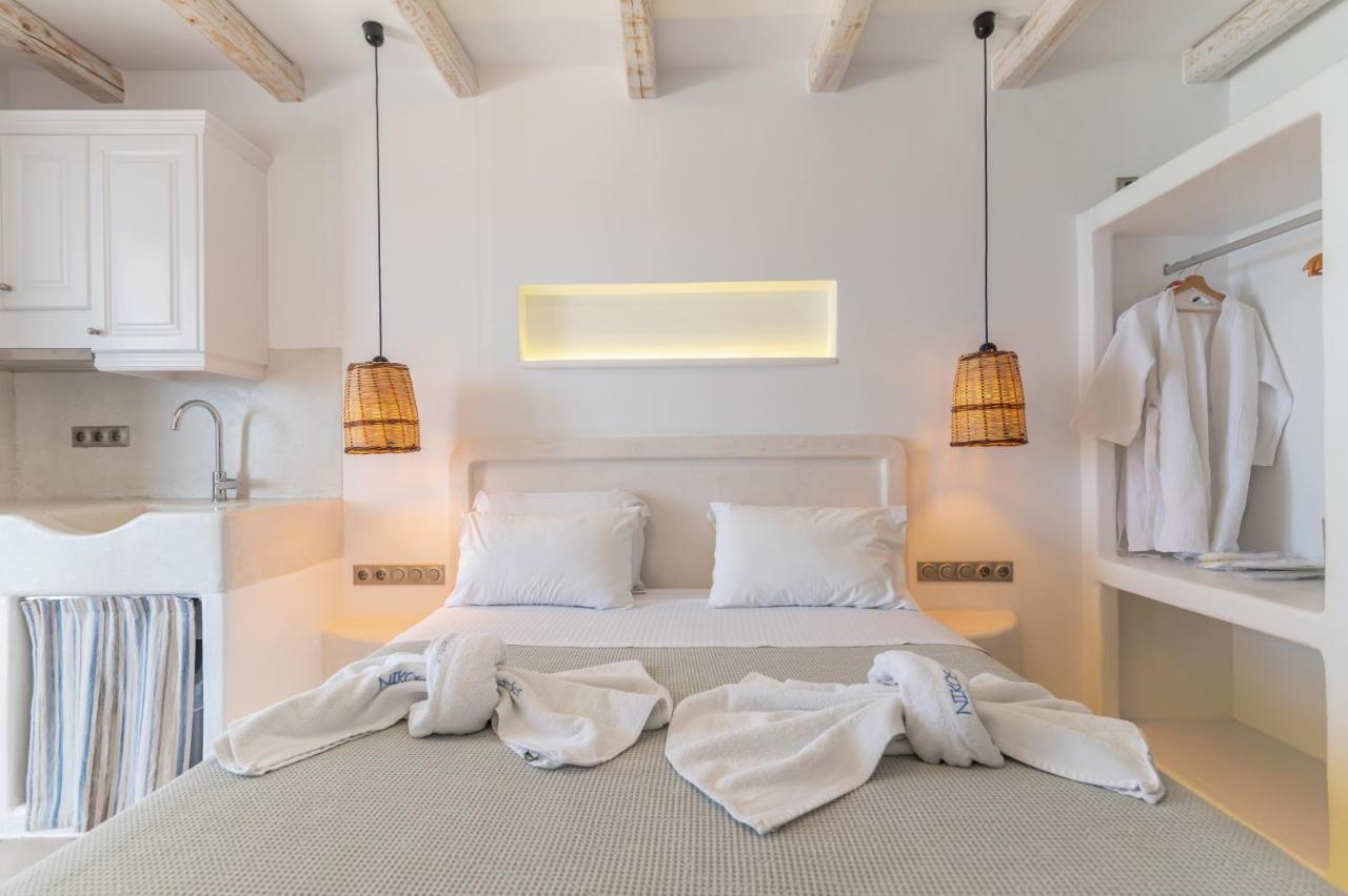 Nikos Apartments And Studios Ájos Prokópios Eksteriør bilde